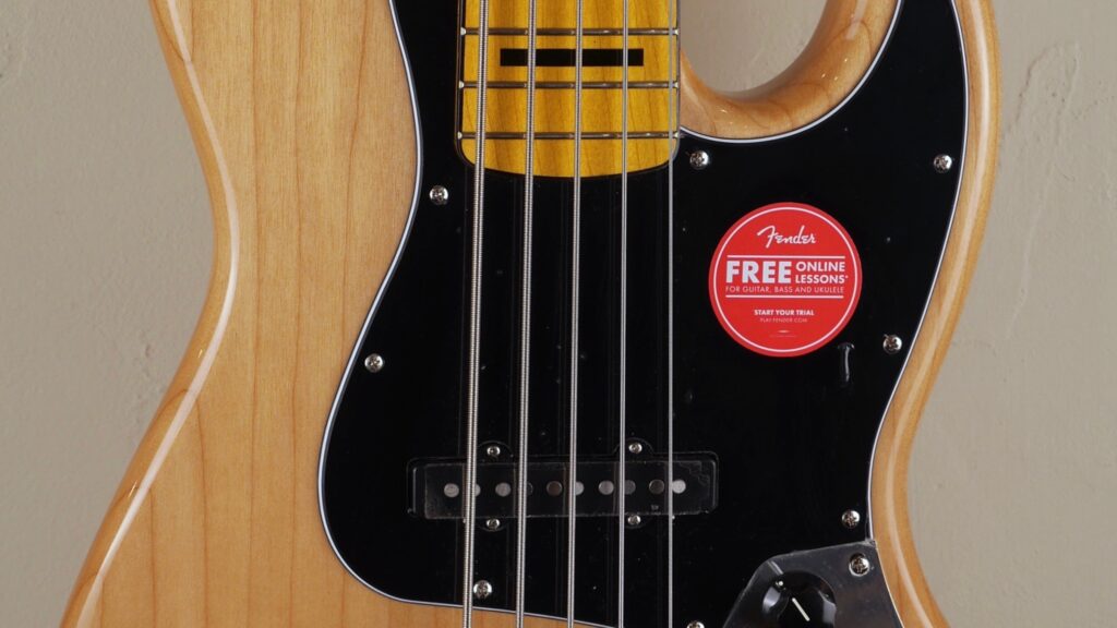 Squier by Fender Classic Vibe 70 Jazz Bass V Natural 0374550521 con custodia Fender in omaggio