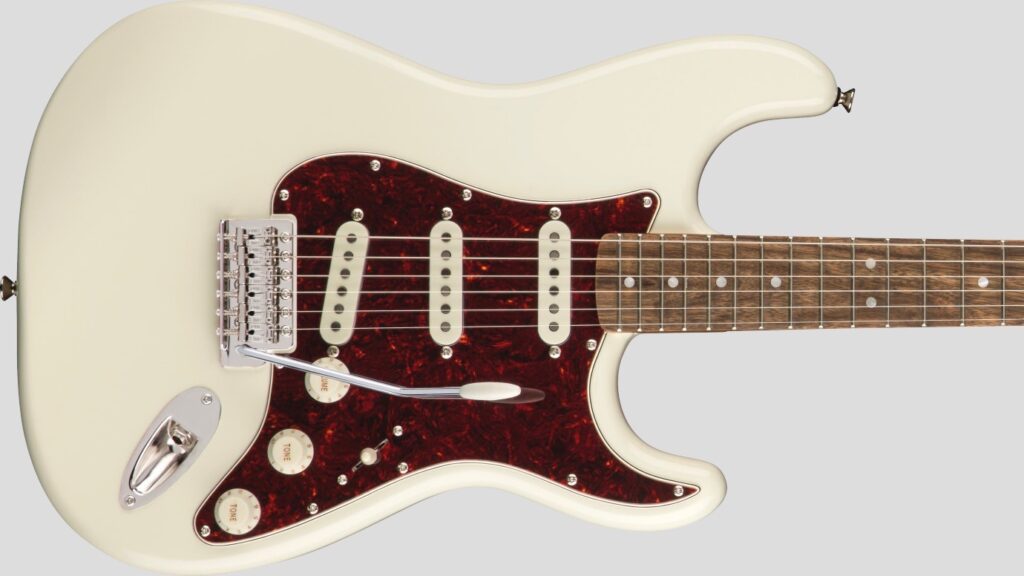 Squier by Fender Classic Vibe 70 Stratocaster Olympic White 0374020501 custodia Fender omaggio