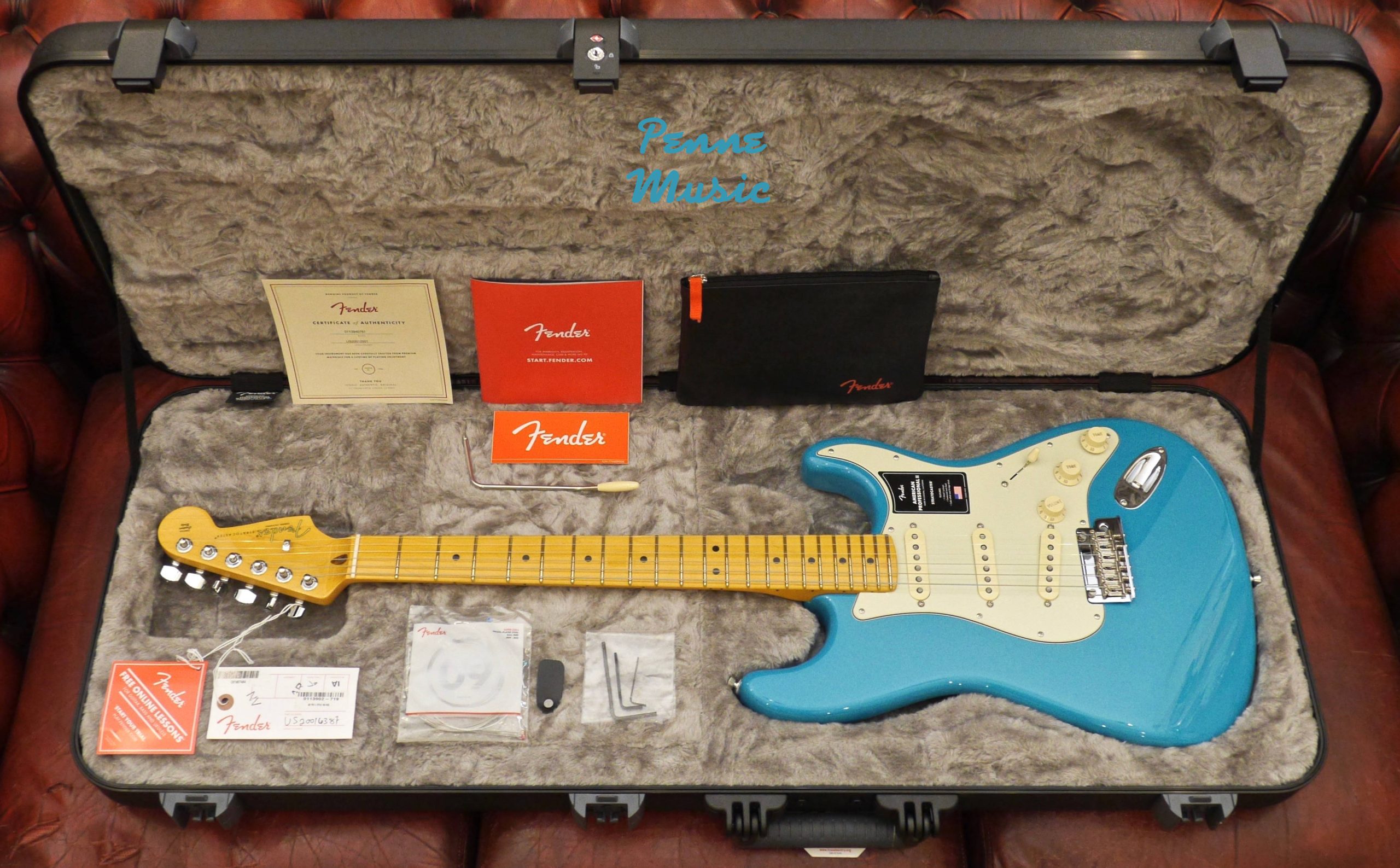Fender American Professional II Stratocaster Miami Blue MN 1