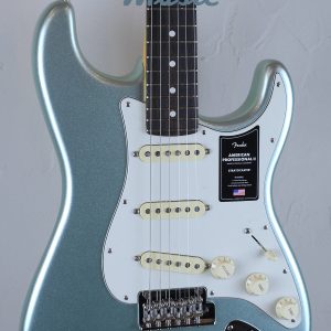 Fender American Professional II Stratocaster Mystic Surf Green RW 4