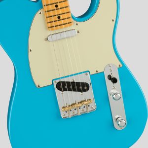Fender American Professional II Telecaster Miami Blue 4