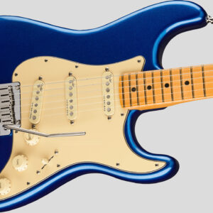 Fender American Ultra Stratocaster Cobra Blue 3