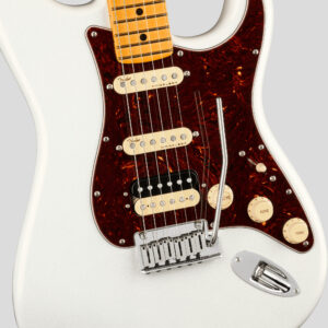 Fender American Ultra Stratocaster HSS Arctic Pearl 4