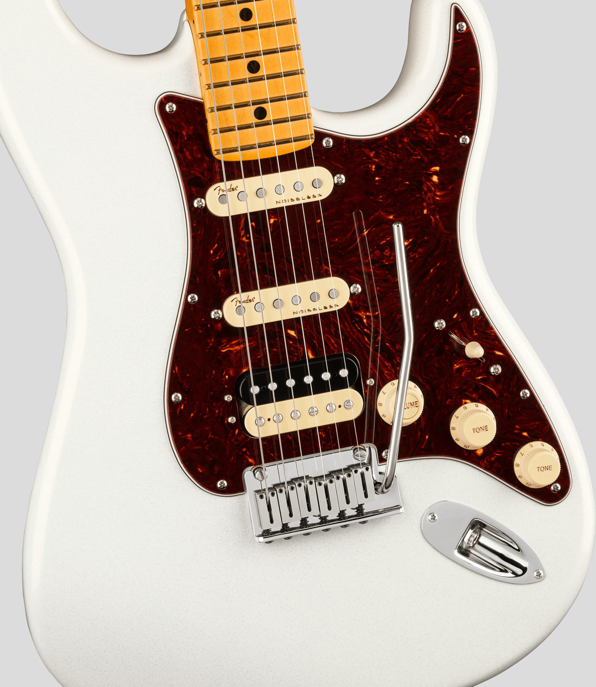 Fender American Ultra Stratocaster HSS Arctic Pearl 4