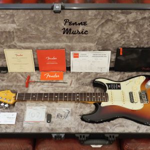 Fender American Ultra Stratocaster HSS Ultraburst RW 1