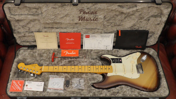 Fender American Ultra Stratocaster Mocha Burst 0118012732 Made in Usa inclusa custodia rigida