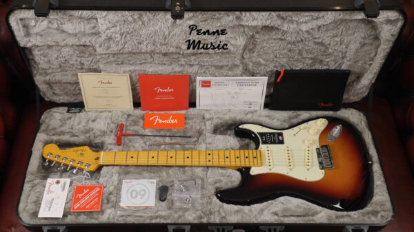 Fender Stratocaster American Ultra Ultraburst MN 0118012712 Made in Usa inclusa custodia rigida