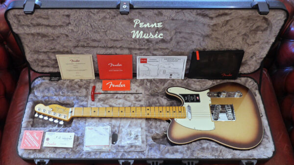 Fender American Ultra Telecaster Mocha Burst 0118032732 Made in Usa inclusa custodia rigida