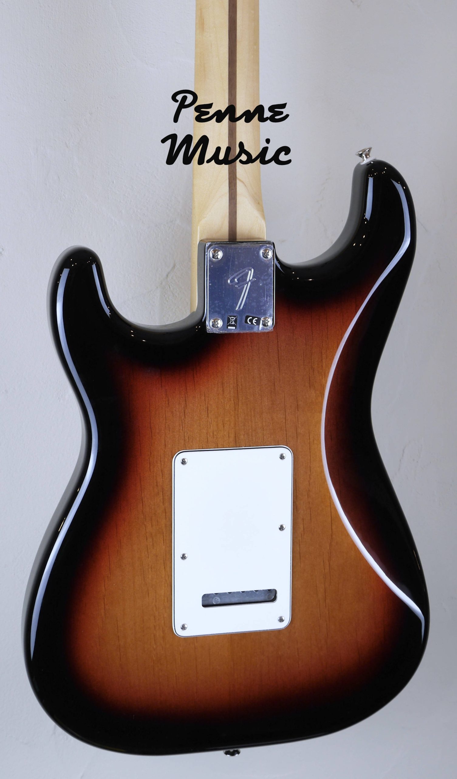 Fender Player Stratocaster 3-Color Sunburst MN 4