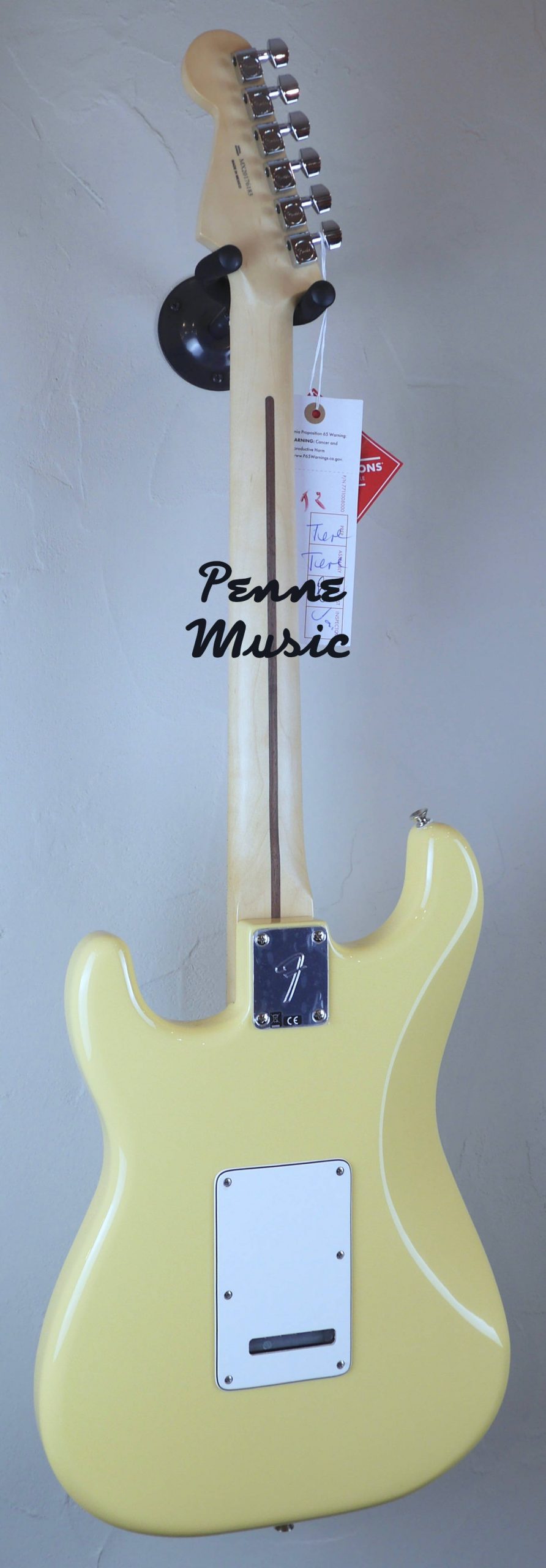 Fender Player Stratocaster Buttercream 2