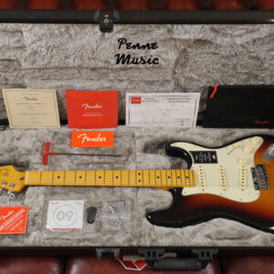 Fender American Ultra Stratocaster Ultraburst MN 1