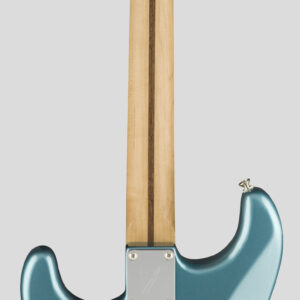 Fender Player Stratocaster Tidepool 2