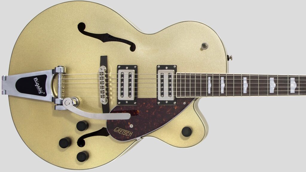 Gretsch G2420T with Bigsby Streamliner Collection Hollow Body Golddust con custodia Fender in omaggio