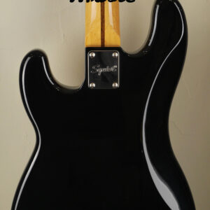 Squier by Fender Classic Vibe 70 Precision Bass Black 4