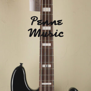 Fender Duff McKagan Deluxe Precision Bass Black 1