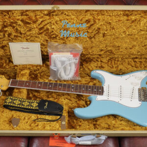 Fender Eric Johnson Stratocaster Tropical Turquoise 1