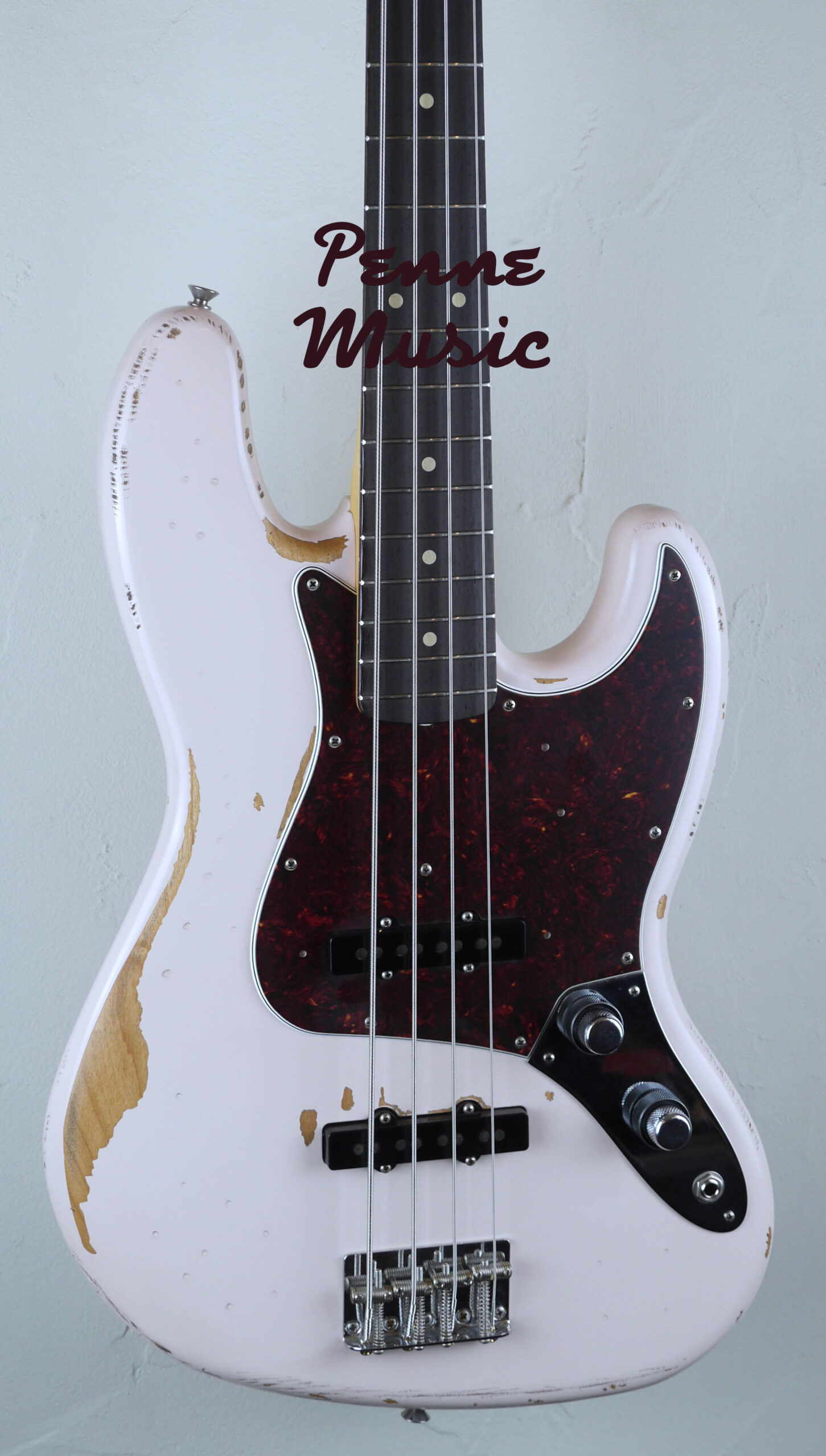 Fender Flea Road Worn Jazz Bass Shell Pink 3