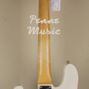 Fender Mike Dirnt Road Worn Precision Bass White Blonde 3