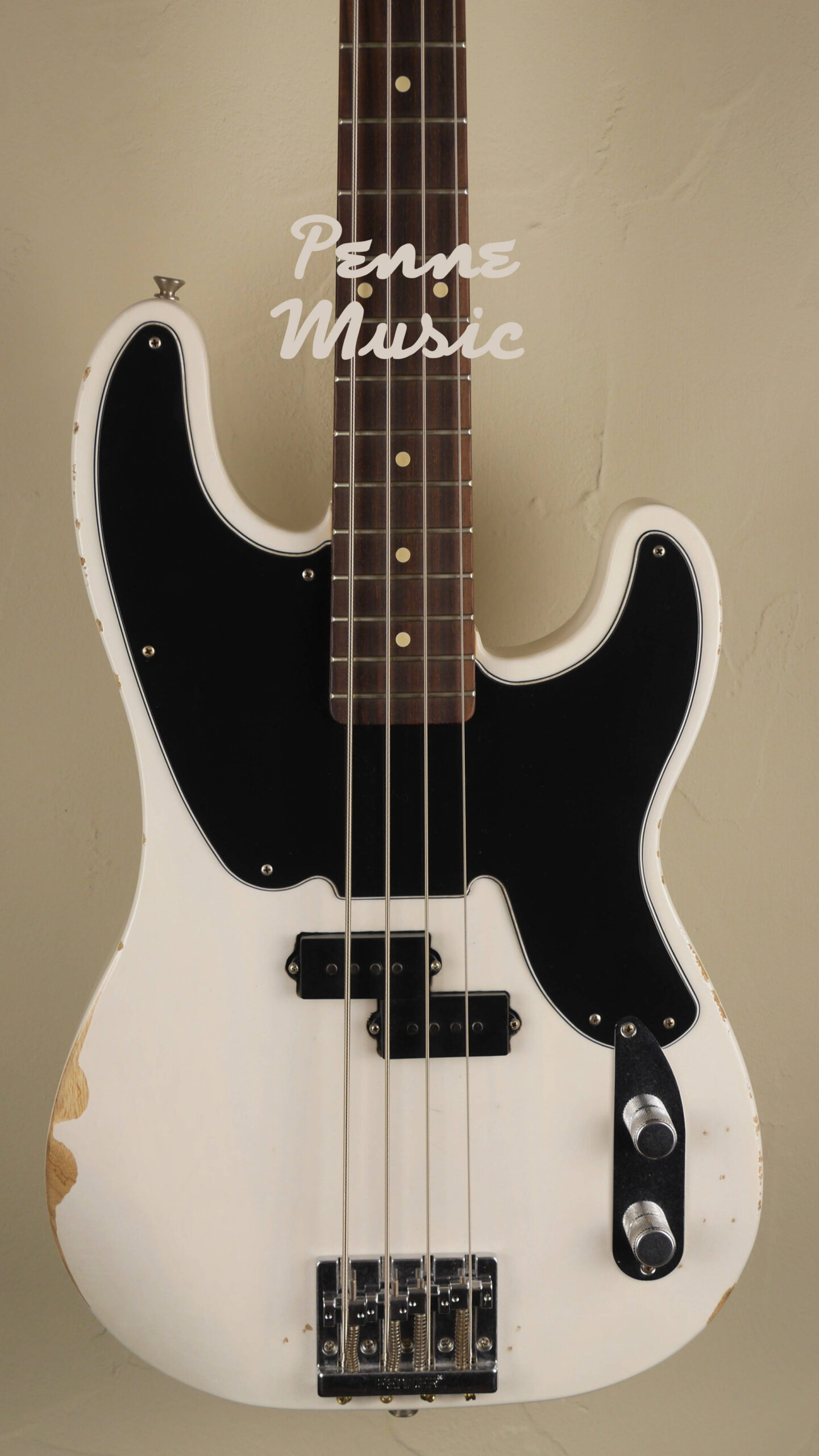 Fender Mike Dirnt Road Worn Precision Bass White Blonde 4