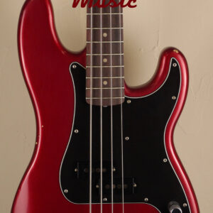 Fender Nate Mendel Road Worn Precision Bass Candy Apple Red 3