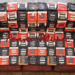 Fender Pre-Wired Original 57/62 Stratocaster Pickup Set Pickguard Black 4