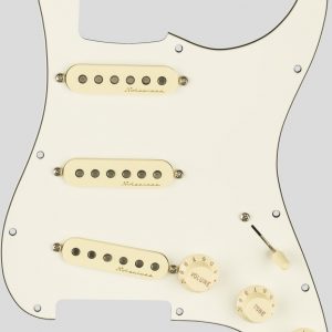 Fender Pre-Wired Vintage Noiseless Stratocaster Pickup Set Pickguard Parchment 5