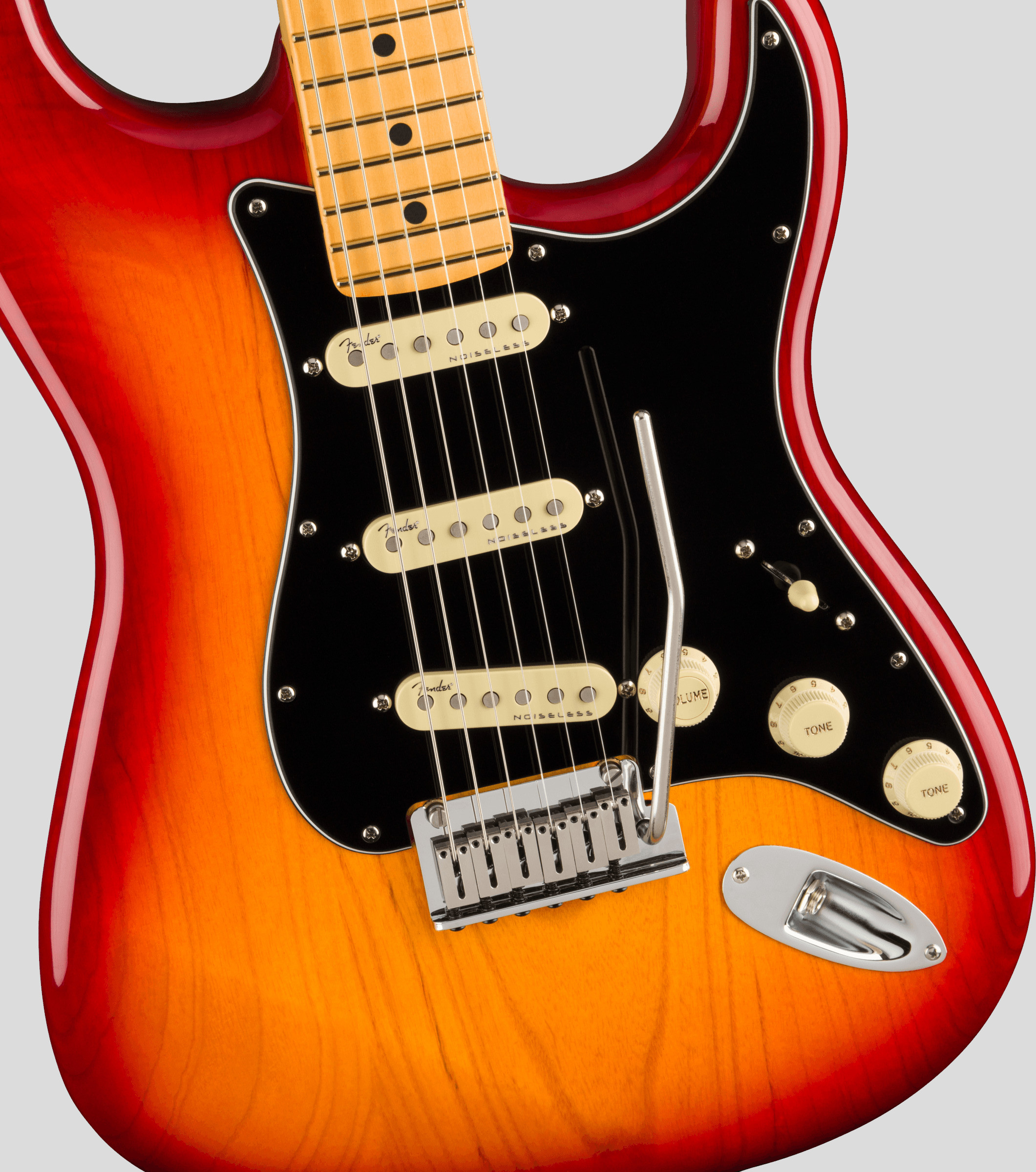 Fender American Ultra Luxe Stratocaster Plasma Red Burst 4