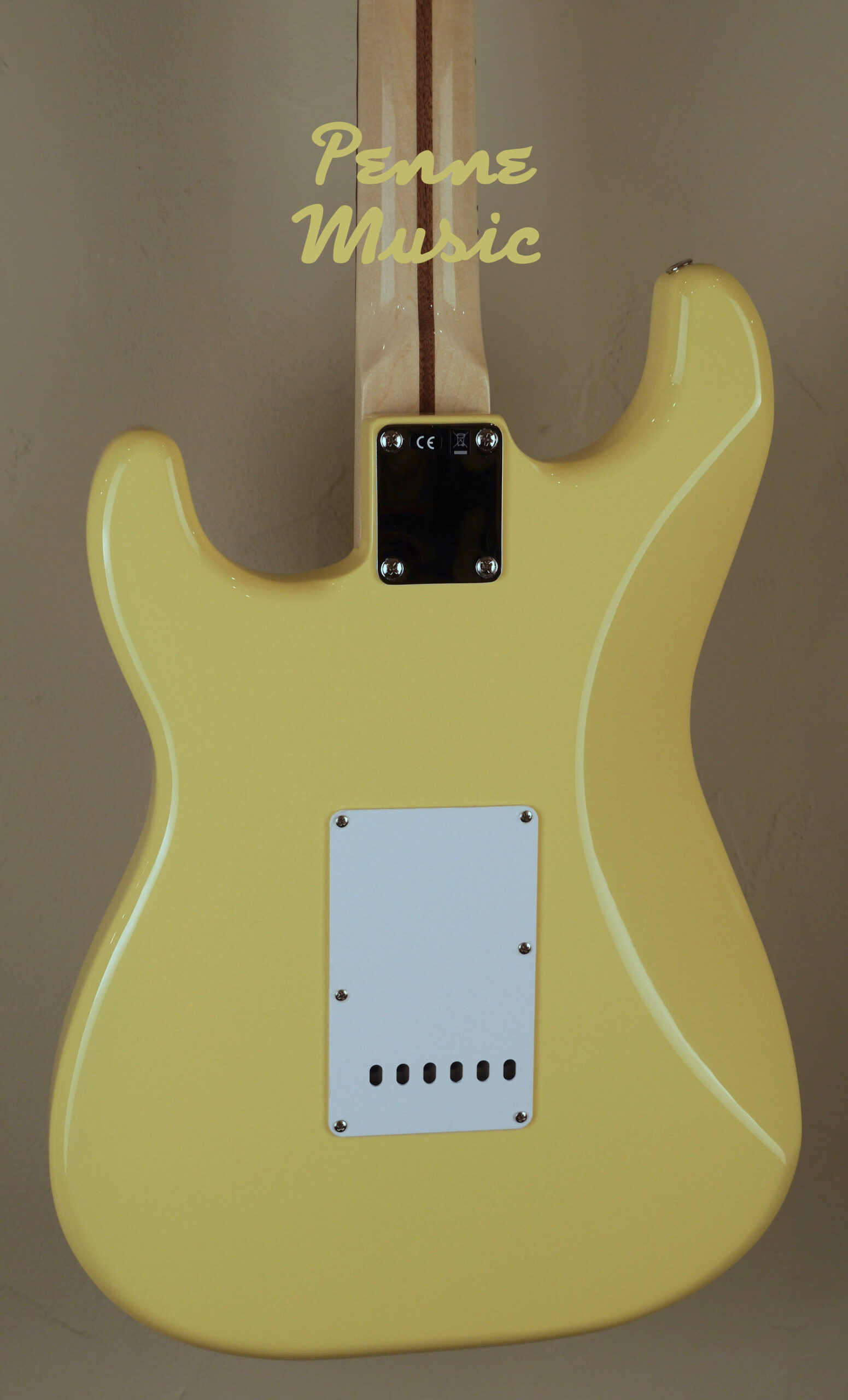 Fender Yngwie Malmsteen Stratocaster Vintage White RW 5