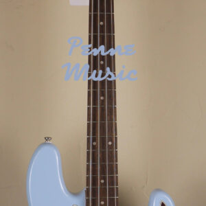 Squier by Fender Classic Vibe 60 Jazz Bass Daphne Blue 1
