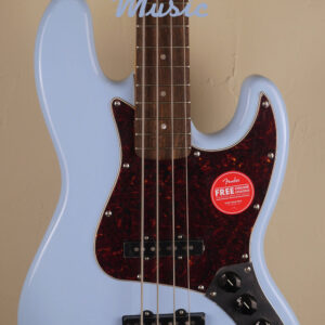 Squier by Fender Classic Vibe 60 Jazz Bass Daphne Blue 3