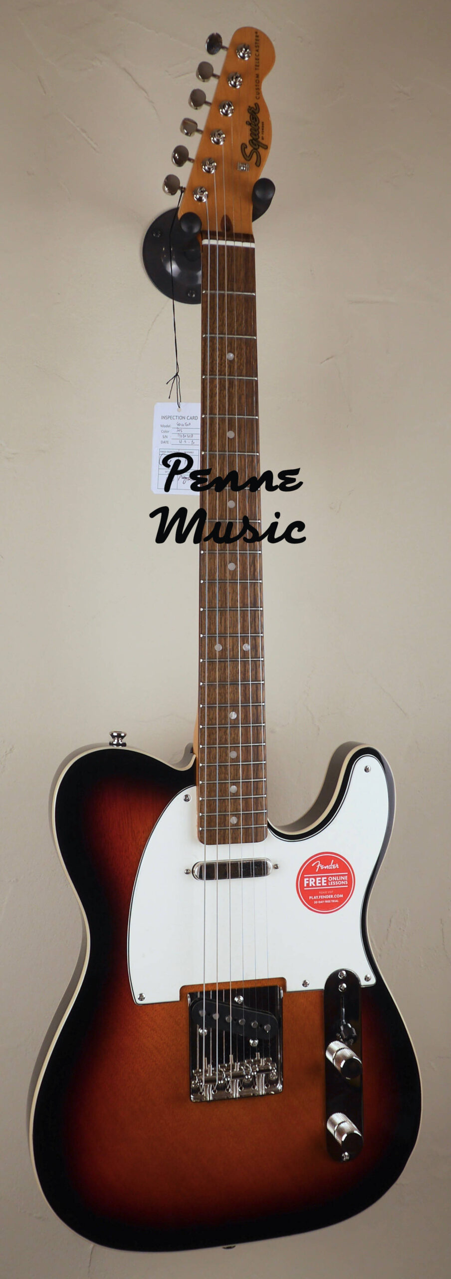 Squier by Fender Classic Vibe 60 Custom Telecaster 3-Color Sunburst 1