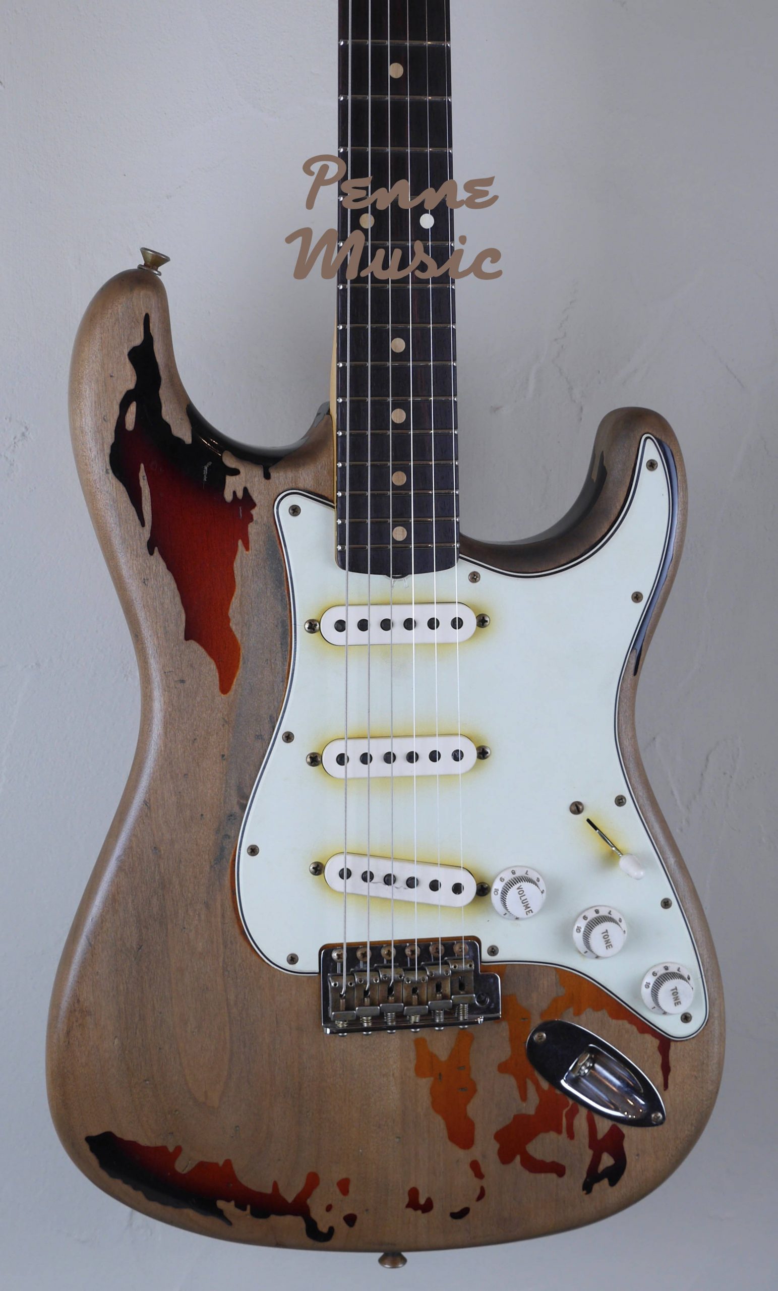 Fender Custom Shop Rory Gallagher Stratocaster 3-Color Sunburst Relic 4