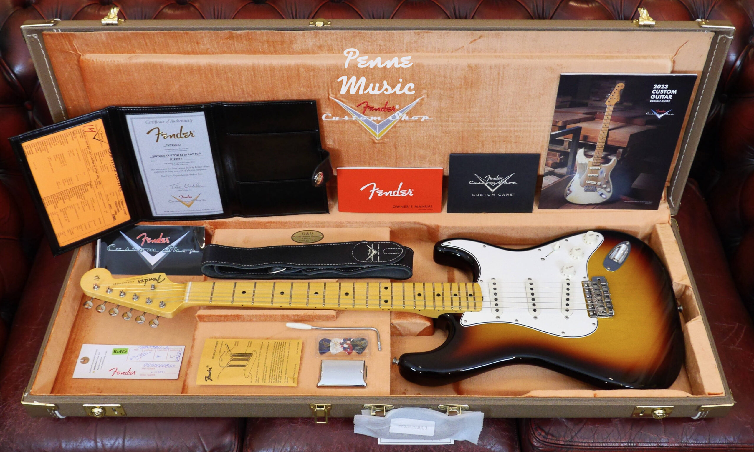 Fender Custom Shop Vintage Custom 1962 Stratocaster 3-Color Sunburst NOS TCP 19/05/2023 1