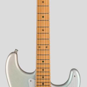 Fender HER Stratocaster Chrome Glow 1