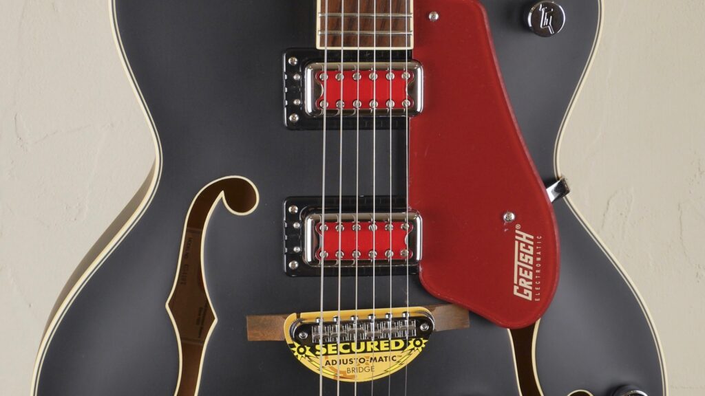 Gretsch Electromatic G5410T Rat Rod with Bigsby Matte Black 2506811506 custodia Fender omaggio