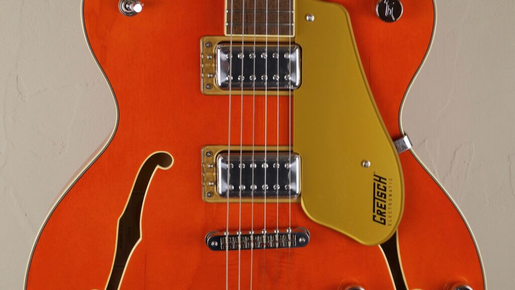Gretsch Electromatic G5622T with Bigsby Orange Stain 2508200512 con custodia Fender in omaggio