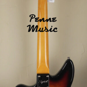 Squier by Fender Jaguar Bass Classic Vibe 3-Color Sunburst 2