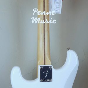 Fender Player Stratocaster Floyd Rose HSS Polar White 2
