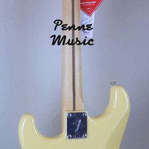 Fender Player Stratocaster HSS Buttercream 2
