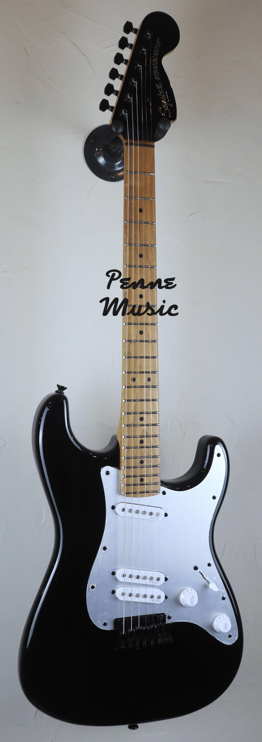 Squier by Fender Contemporary Stratocaster Special Black 1