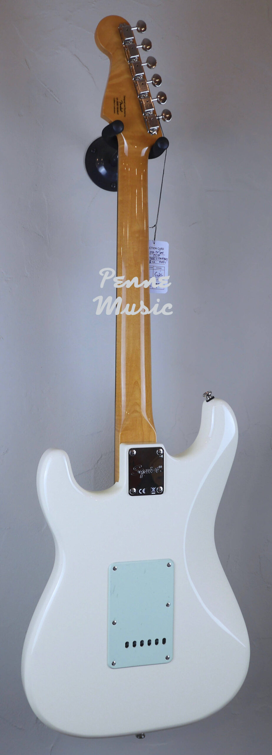 Squier by Fender Limited Edition Classic Vibe 60 Stratocaster Olympic White 2