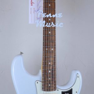 Fender Player Plus Stratocaster HSS Belair Blue 1