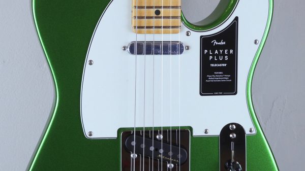 Fender Player Plus Telecaster Cosmic Jade 0147332376 Made in Mexico inclusa custodia Fender