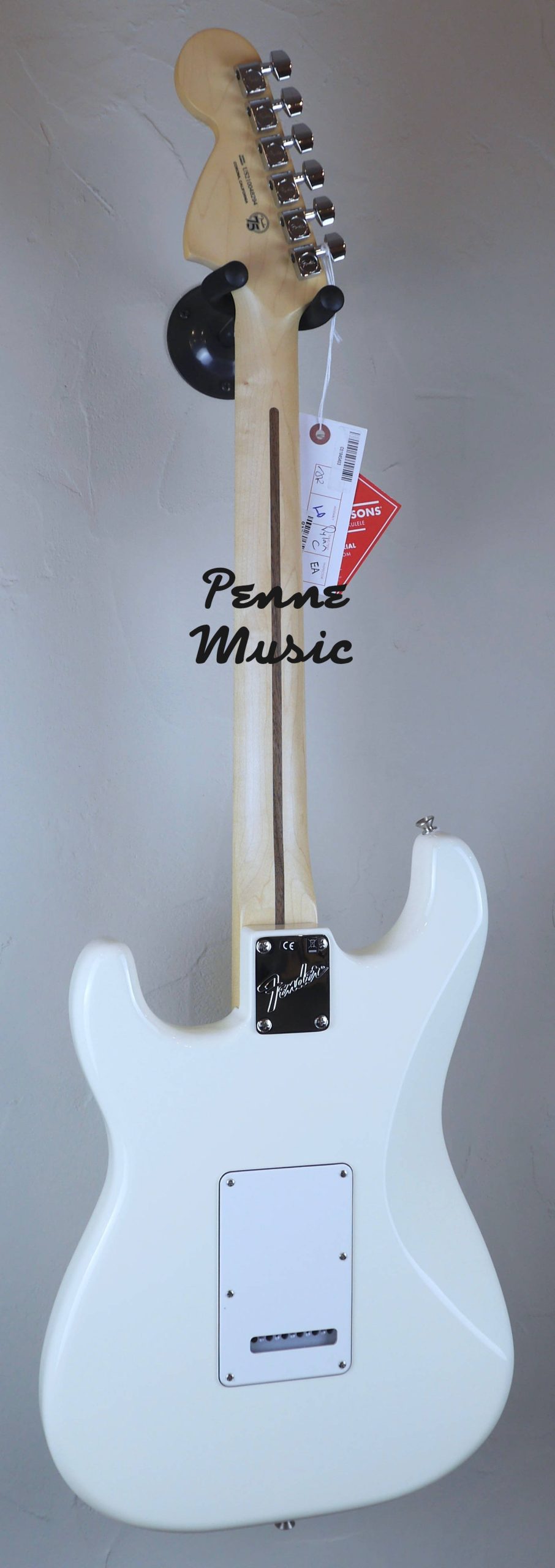 Fender Limited Edition American Performer Stratocaster Olympic White 2