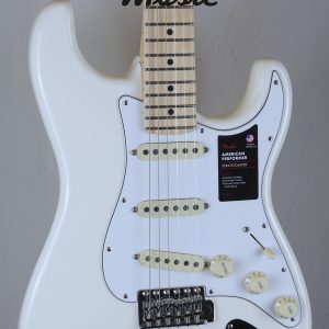 Fender Limited Edition American Performer Stratocaster Olympic White 3