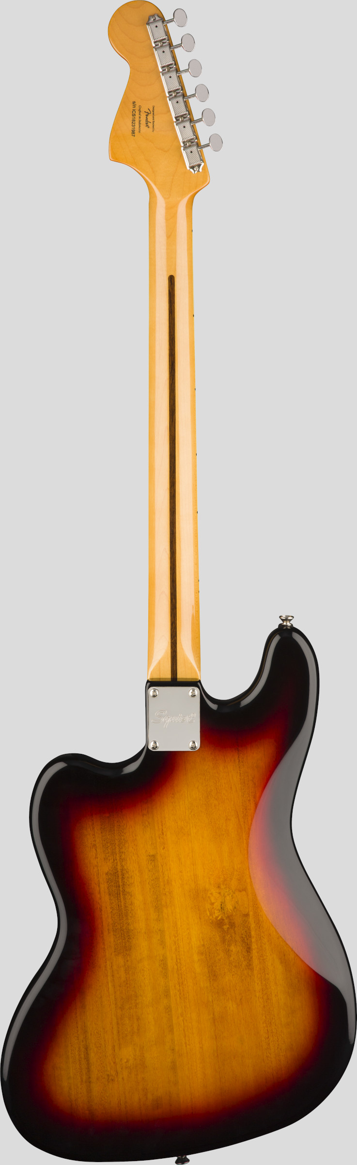 Squier by Fender Classic Vibe Bass VI 3-Color Sunburst 2