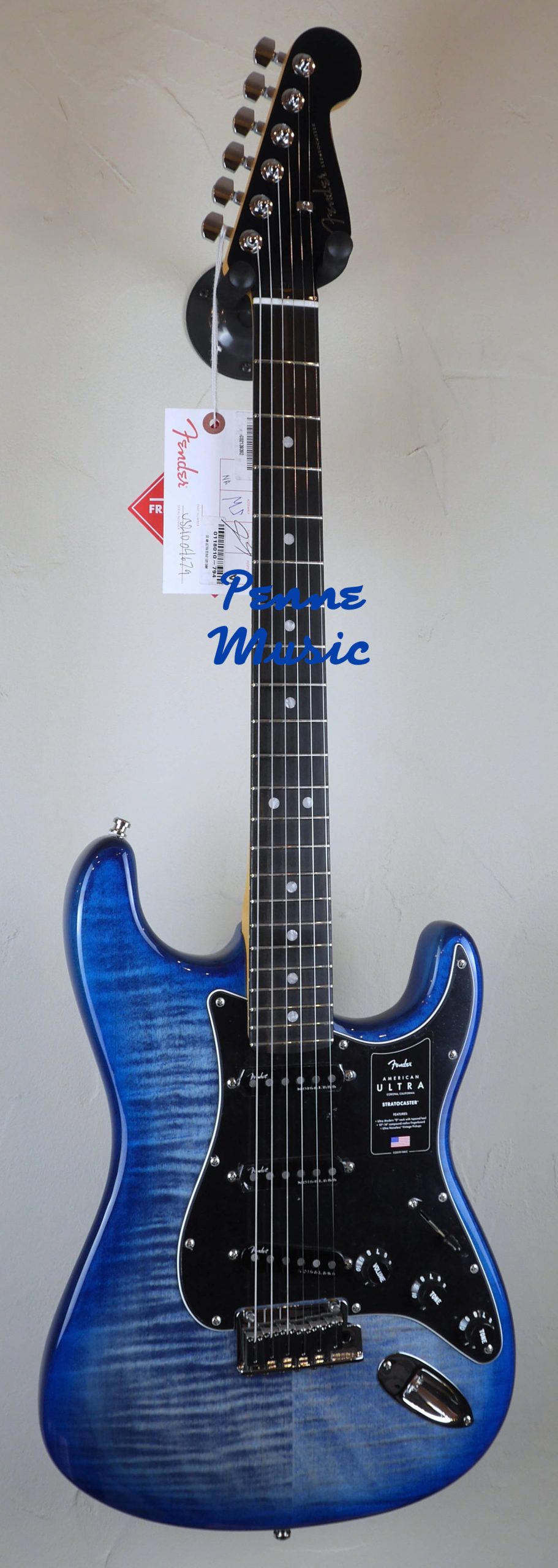 Fender Limited Edition American Ultra Stratocaster Denim Burst 2