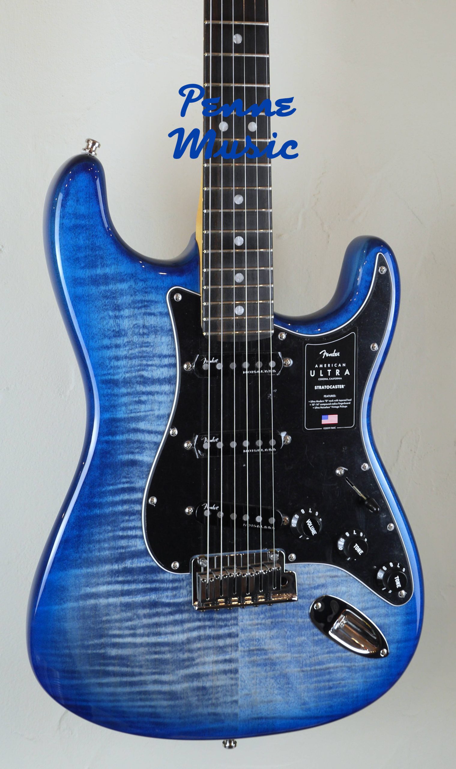 Fender Limited Edition American Ultra Stratocaster Denim Burst 4