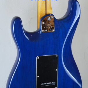 Fender Limited Edition American Ultra Stratocaster HSS Denim Burst 5