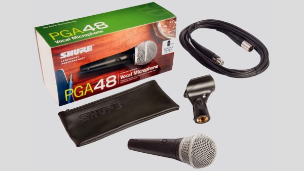 Shure PGA48 Dynamic Microphone Cardioid PGA48-XLR-E con astuccio, supporto e cavo